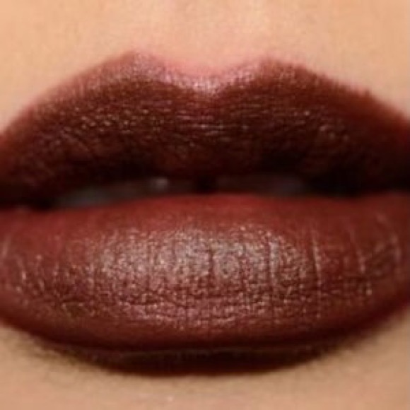 MAC Cosmetics Matte Lipstick in Victorian - Picture 2 of 2